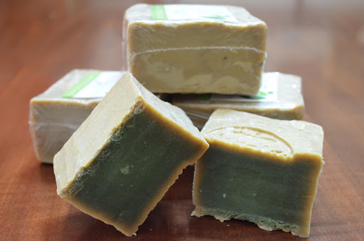 Emerald interior of high laurel cut soap organic B2B